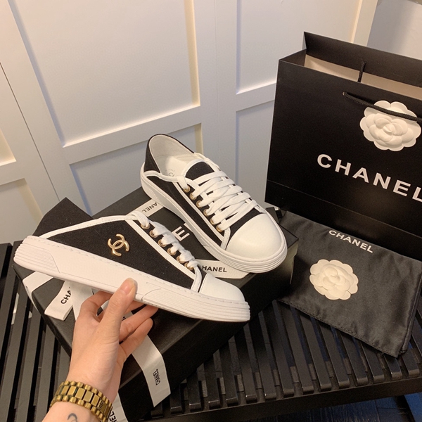 ブランド激安靴角部分ディテール